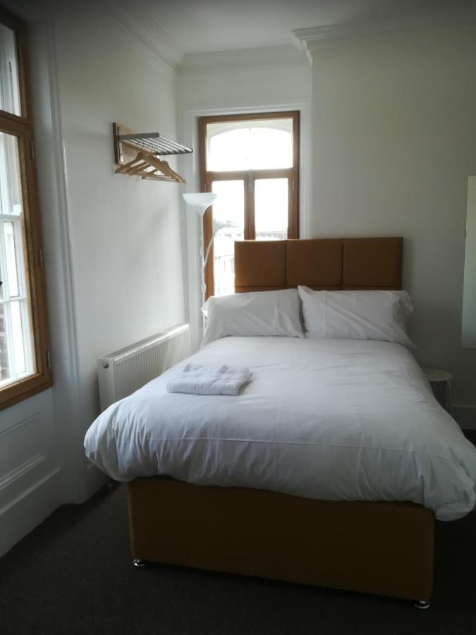 Mcmillan House Studio Apartments York Exterior foto
